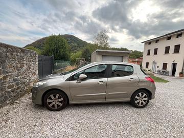 Peugeot 308 - per Neopatentati