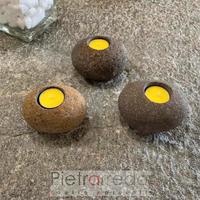 Porta candele in sasso