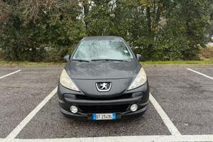 Peugeot 207 - 2009