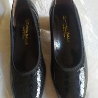 si vende scarpe mis. 36
