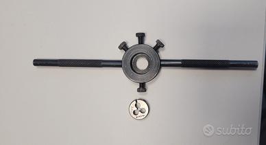 Girafiliera manuale e filiera M3 marca Bergeon