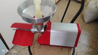 macchinetta per salsa