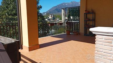 Appartamento con terrazza e garage