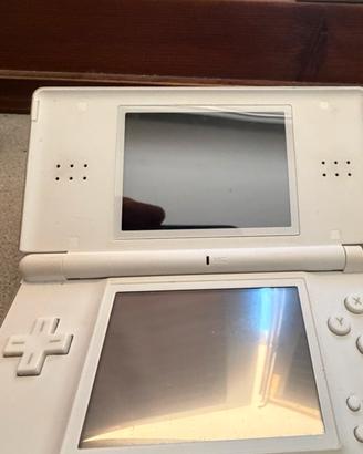 Nintendo DS Lite