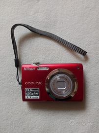 Nikon s3000