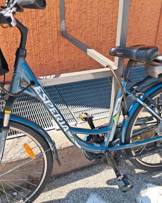 bicicletta elettrica da donna 