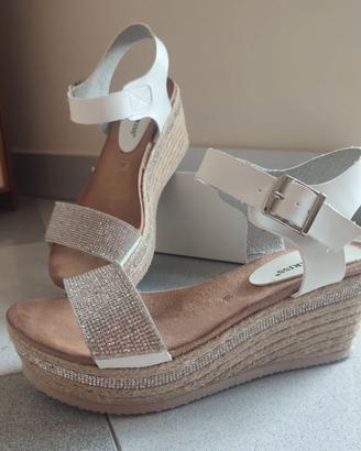Sandali pelle bianca e strass con zeppa 38