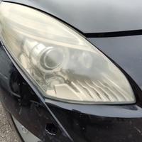 Proiettore destro RENAULT SCENIC del 2009