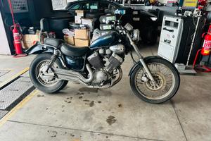 Moto Yamah Virago XV 535