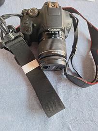 Fotocamera reflex EOS 2000D 