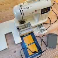 Macchina da cucire Necchi 595 Insight