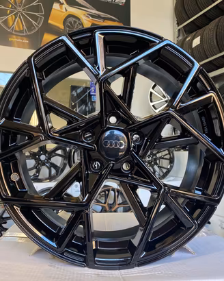 Cerchi Audi raggio 17 NUOVI cod.3981
