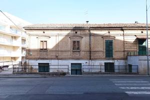 Casa indipendente di 103 m² con più di 5 locali a 