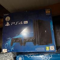 Ps4 pro 1 tera piu due joystick