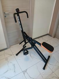 attrezzo palestra  Total  Crunch