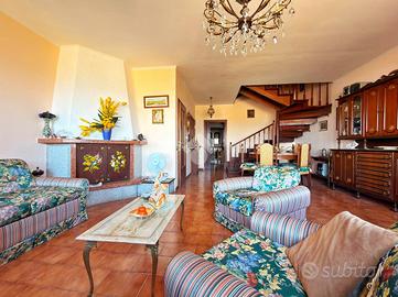 CASA SEMINDIPENDENTE A FOSSATO DI VICO