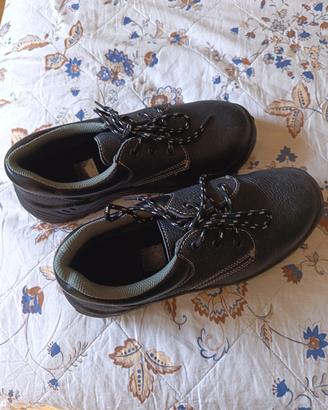 scarpe antinfortunistiche 