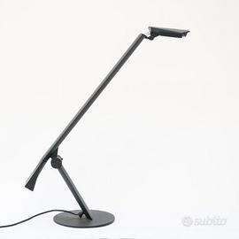 LAMPADA DA TAVOLO OLIVETTI SYNTHESIS RONDINe