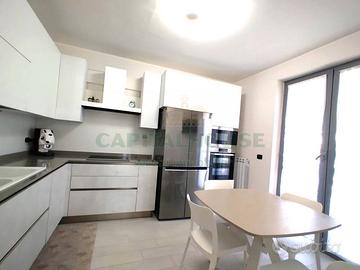 S2 ampio in minicondominio con p.auto e cantinola