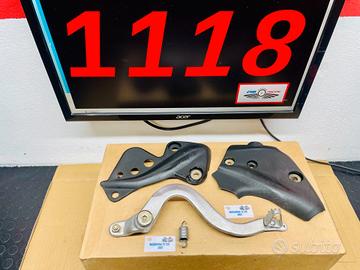 PEDALE FRENO E PROTEZIONI LATERALI TELAIO HUSQVARN