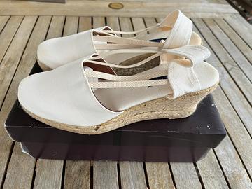 Sandali con zeppa in corda