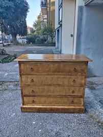 Comò vintage in legno restaurato a mano
