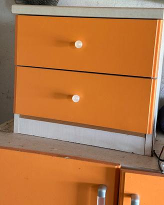 Cameretta letto armadio comodino