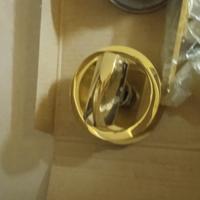 serrature per porta scorrevole e omini ferma persi