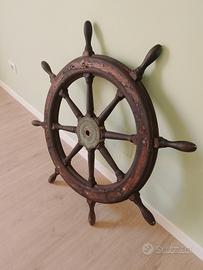 timone in legno 
