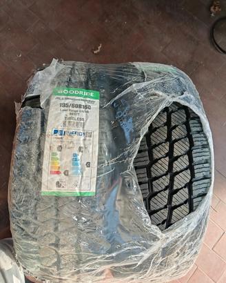 4  gomme nuove