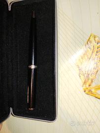 penna Montblanc pix a sfera