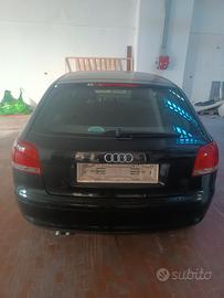audi 1.9 TDI con botta davanti SOLO EXPORT
