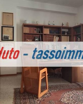 Appartamento di 130 m² con più di 5 locali a Orton