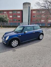 mini cooper  diesel anno 2004