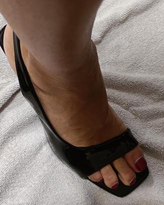 scarpe nere  donna aperte  usate