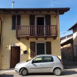 Castelletto stura (cn), semiarredato