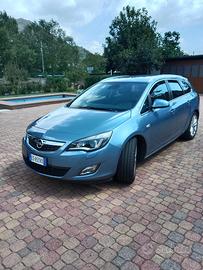 Opel Astra 4’ serie del  2011 sw