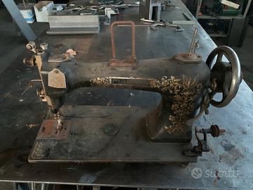 Macchina da cucire phoenix