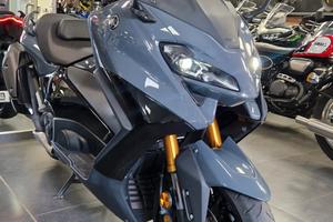 Yamaha TMAX 560 Tech Max