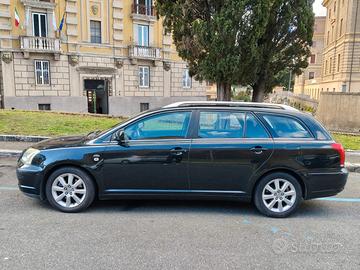 Toyota Avensis 2.0 Station Wagon
