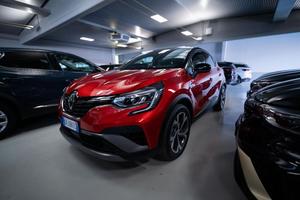 Renault Captur 1.6 E-Tech phev RS Line 160cv auto