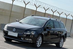 VOLKSWAGEN PASSAT VARIANT 2.0 