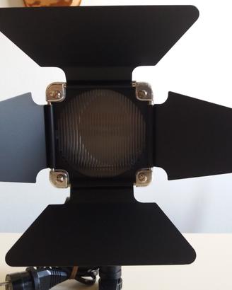 Illuminatore Reflecta per foto film e video