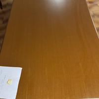 Tavolo in legno allungabile