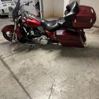 Harley-Davidson Road King C.V.O. - 2013