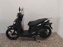 kisbee-m-125-by-peugeot-nero