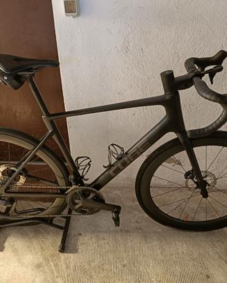 Bici CUBE Attain SLT 2026 taglia 56