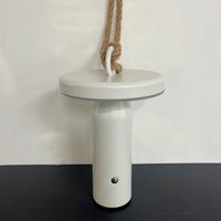 Lampada led ricaricabile con gancio