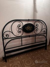 Letto matrimoniale in ferro battuto