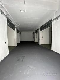 P.zza P. di Camporeale/Polito NUOVO Box n.20 mq.32